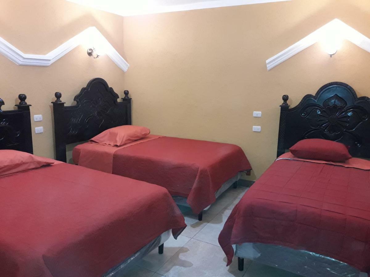 Hotel Tinamit ซานเปโดร ลาลากูนา ภายนอก รูปภาพ